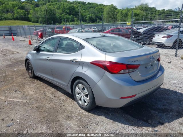 Photo 2 VIN: 5NPDH4AE8GH686989 - HYUNDAI ELANTRA 