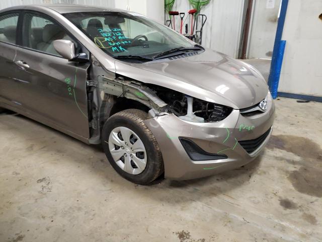 Photo 8 VIN: 5NPDH4AE8GH688273 - HYUNDAI ELANTRA SE 