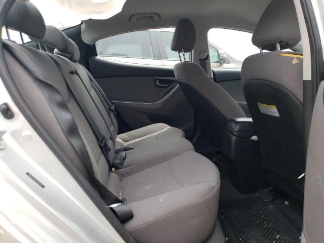 Photo 9 VIN: 5NPDH4AE8GH690170 - HYUNDAI ELANTRA SE 