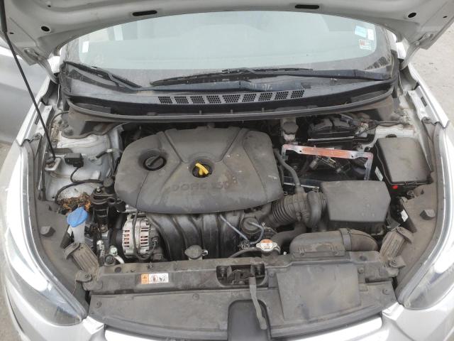 Photo 6 VIN: 5NPDH4AE8GH692114 - HYUNDAI ELANTRA SE 