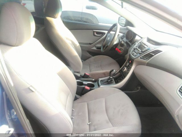 Photo 4 VIN: 5NPDH4AE8GH702107 - HYUNDAI ELANTRA 