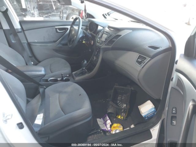 Photo 4 VIN: 5NPDH4AE8GH710174 - HYUNDAI ELANTRA 