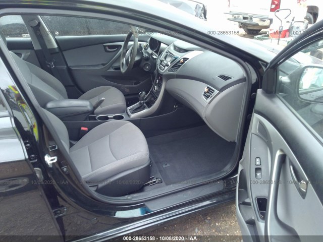 Photo 4 VIN: 5NPDH4AE8GH715312 - HYUNDAI ELANTRA 