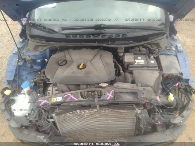 Photo 9 VIN: 5NPDH4AE8GH715584 - HYUNDAI ELANTRA 