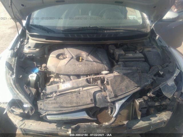 Photo 9 VIN: 5NPDH4AE8GH737102 - HYUNDAI ELANTRA 