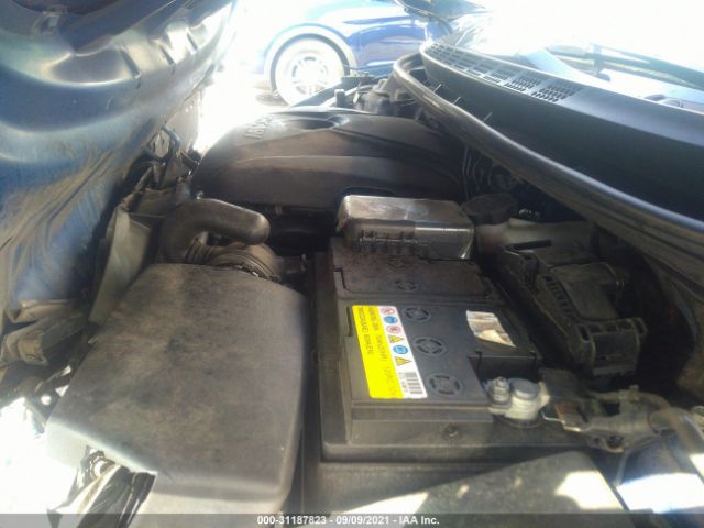 Photo 9 VIN: 5NPDH4AE8GH749654 - HYUNDAI ELANTRA 