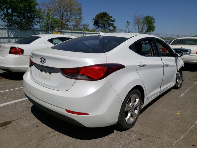 Photo 3 VIN: 5NPDH4AE8GH753929 - HYUNDAI ELANTRA 