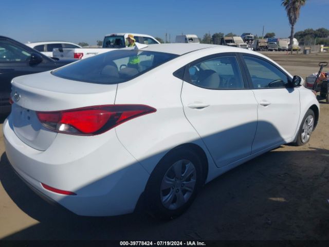 Photo 3 VIN: 5NPDH4AE8GH757365 - HYUNDAI ELANTRA 