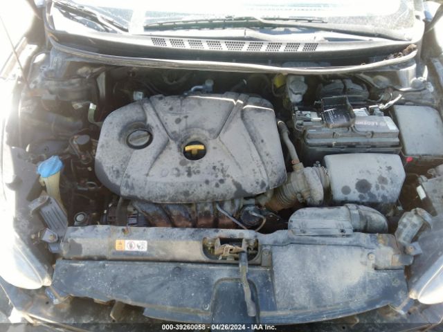 Photo 9 VIN: 5NPDH4AE8GH762078 - HYUNDAI ELANTRA 