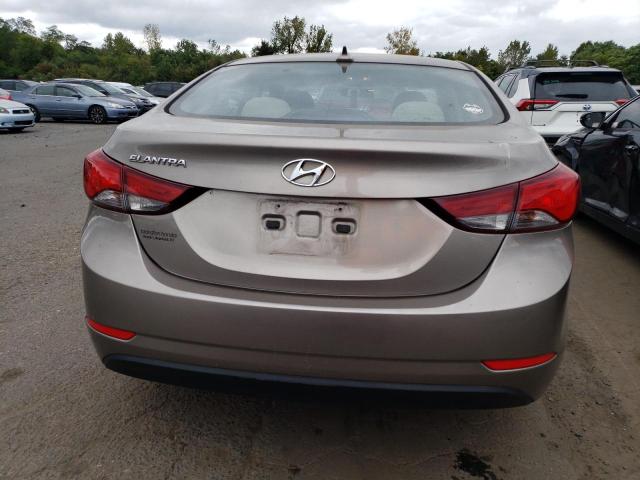 Photo 5 VIN: 5NPDH4AE8GH766826 - HYUNDAI ELANTRA SE 