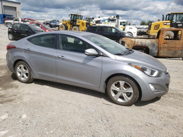 Photo 3 VIN: 5NPDH4AE8GH767698 - HYUNDAI ELANTRA SE 