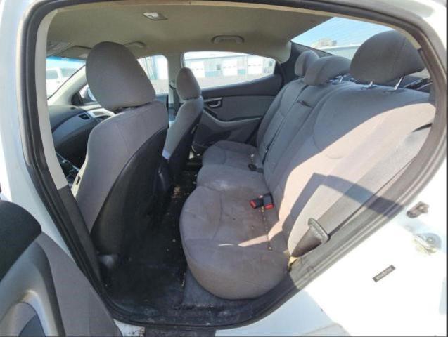 Photo 5 VIN: 5NPDH4AE8GH774540 - HYUNDAI ELANTRA SE 