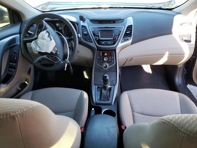 Photo 8 VIN: 5NPDH4AE8GH782136 - HYUNDAI ELANTRA SE 