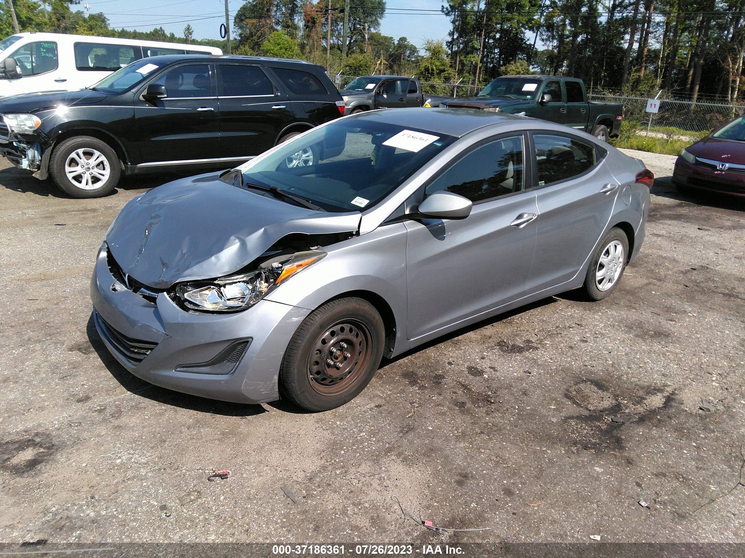 Photo 1 VIN: 5NPDH4AE8GH793041 - HYUNDAI ELANTRA 