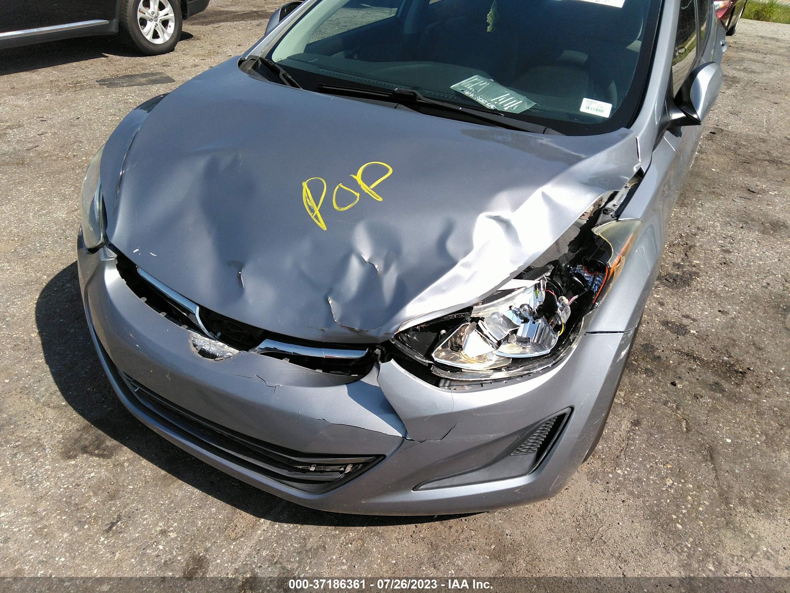 Photo 5 VIN: 5NPDH4AE8GH793041 - HYUNDAI ELANTRA 