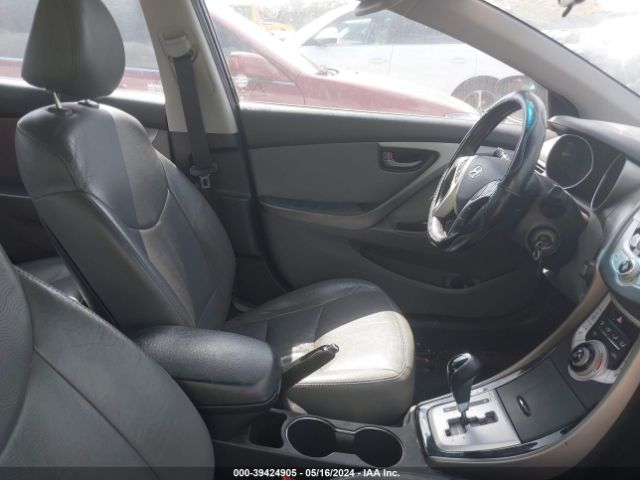 Photo 4 VIN: 5NPDH4AE9BH002301 - HYUNDAI ELANTRA 