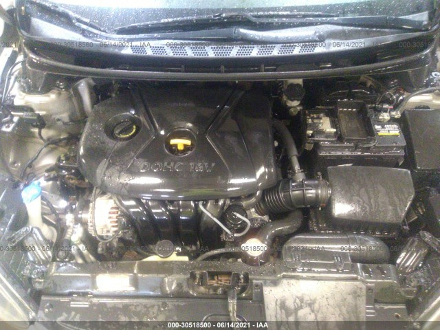 Photo 9 VIN: 5NPDH4AE9BH004940 - HYUNDAI ELANTRA 