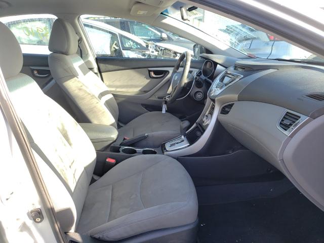 Photo 4 VIN: 5NPDH4AE9BH016330 - HYUNDAI ELANTRA GL 