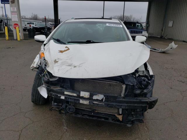 Photo 4 VIN: 5NPDH4AE9BH016716 - HYUNDAI ELANTRA 