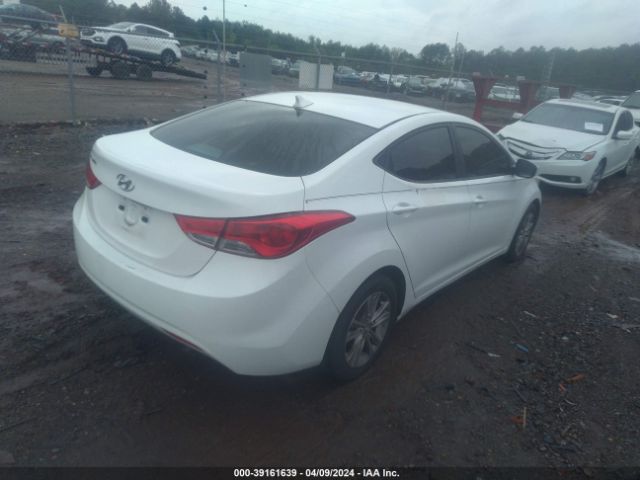 Photo 3 VIN: 5NPDH4AE9BH023861 - HYUNDAI ELANTRA 