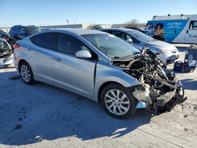 Photo 3 VIN: 5NPDH4AE9BH028543 - HYUNDAI ELANTRA 