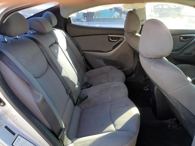 Photo 9 VIN: 5NPDH4AE9BH028543 - HYUNDAI ELANTRA 