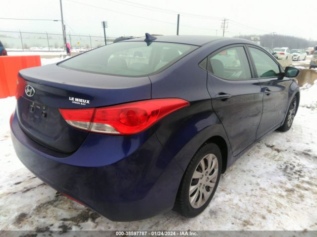 Photo 3 VIN: 5NPDH4AE9BH030079 - HYUNDAI ELANTRA 