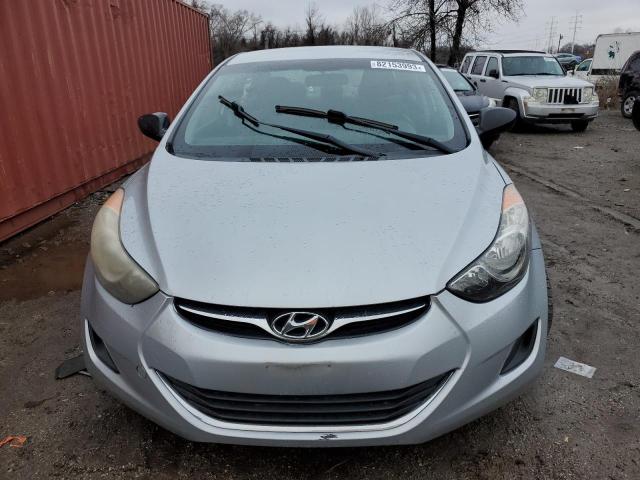 Photo 4 VIN: 5NPDH4AE9BH042846 - HYUNDAI ELANTRA 