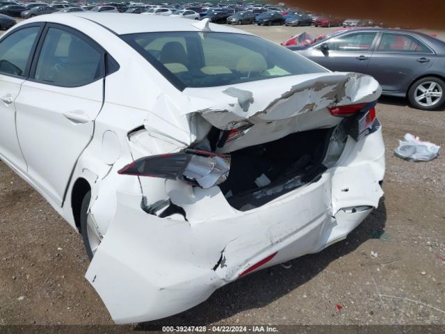 Photo 5 VIN: 5NPDH4AE9BH049683 - HYUNDAI ELANTRA 