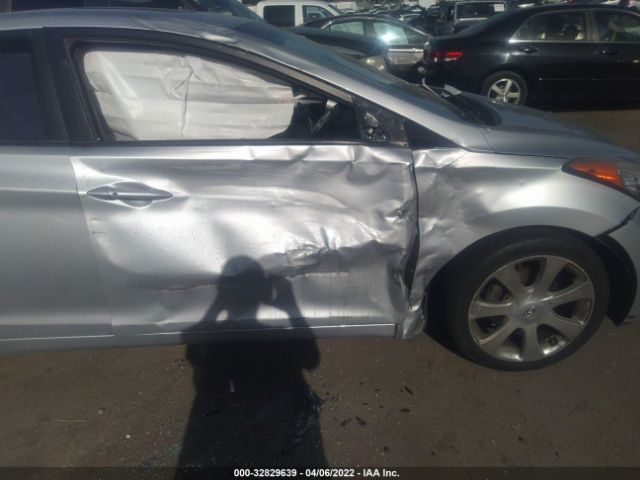 Photo 5 VIN: 5NPDH4AE9BH056665 - HYUNDAI ELANTRA 