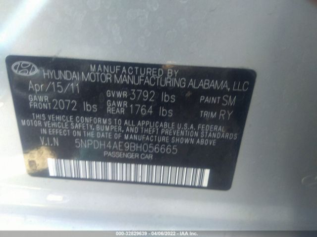 Photo 8 VIN: 5NPDH4AE9BH056665 - HYUNDAI ELANTRA 