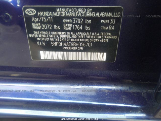 Photo 8 VIN: 5NPDH4AE9BH056701 - HYUNDAI ELANTRA 