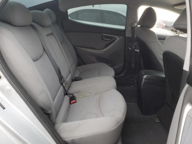 Photo 9 VIN: 5NPDH4AE9CH061849 - HYUNDAI ELANTRA 