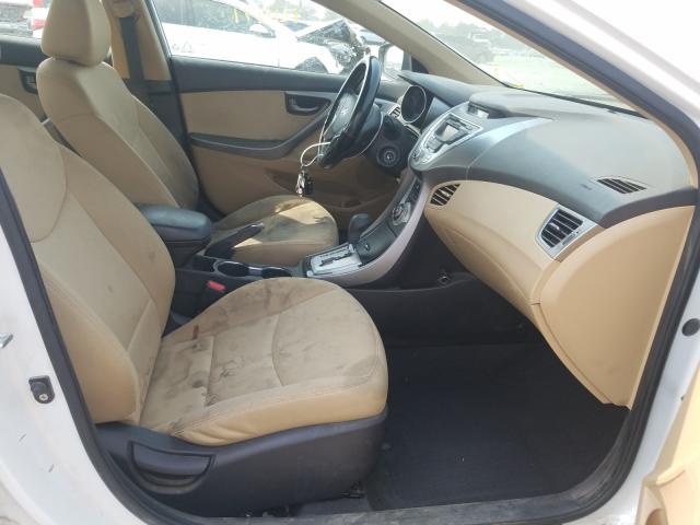 Photo 4 VIN: 5NPDH4AE9CH065495 - HYUNDAI ELANTRA GL 