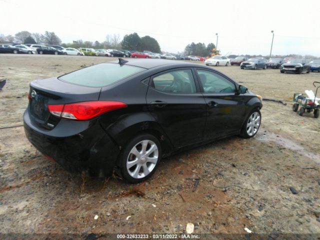 Photo 3 VIN: 5NPDH4AE9CH082426 - HYUNDAI ELANTRA 