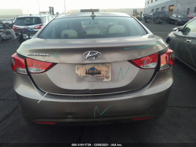 Photo 5 VIN: 5NPDH4AE9CH083642 - HYUNDAI ELANTRA 