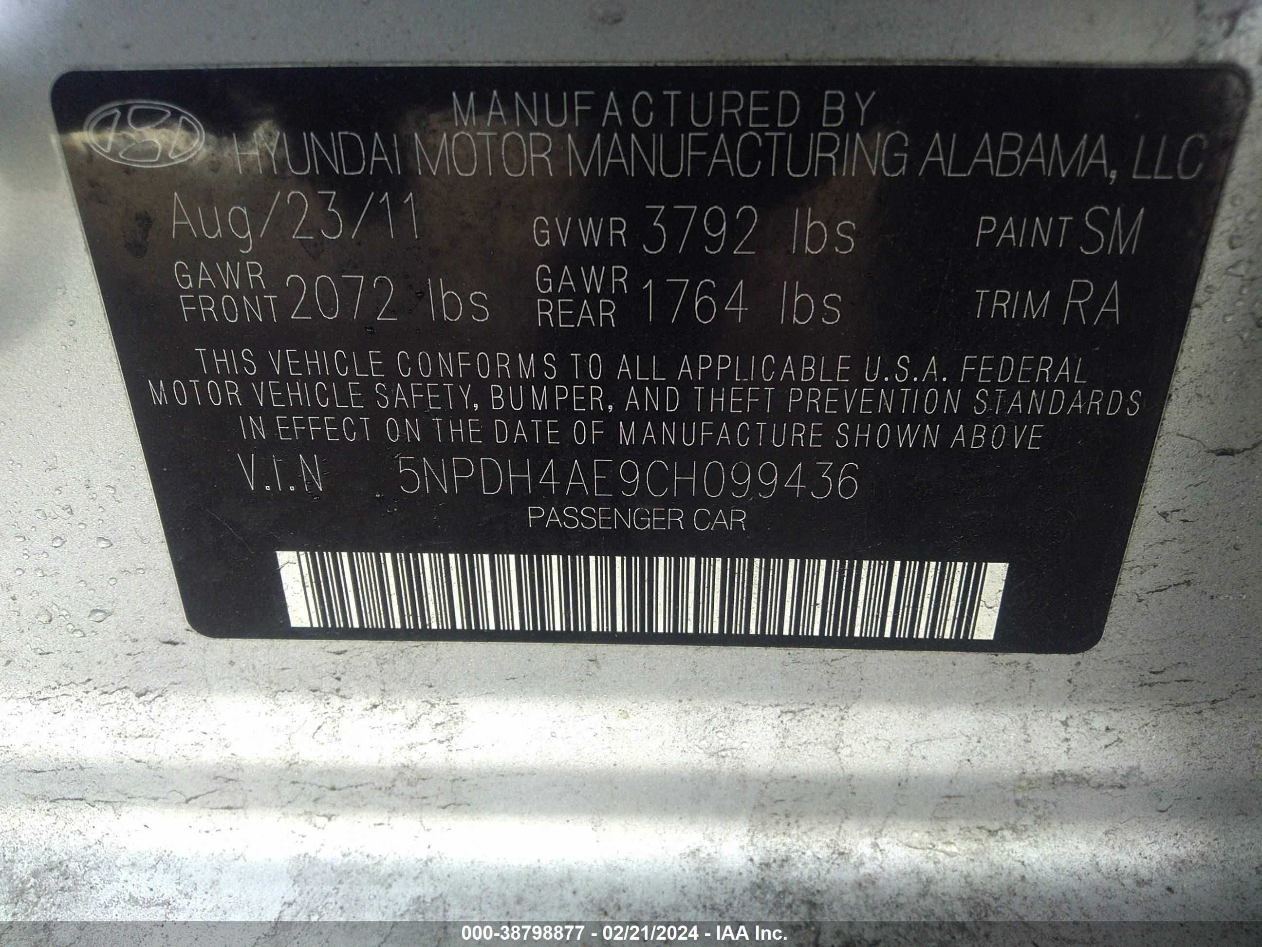 Photo 8 VIN: 5NPDH4AE9CH099436 - HYUNDAI ELANTRA 