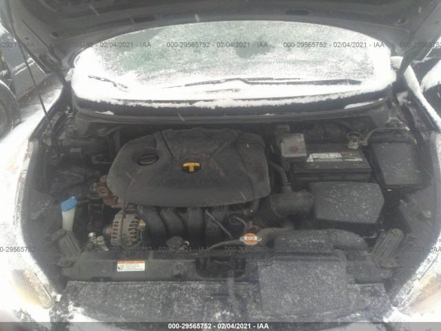 Photo 9 VIN: 5NPDH4AE9CH100696 - HYUNDAI ELANTRA 