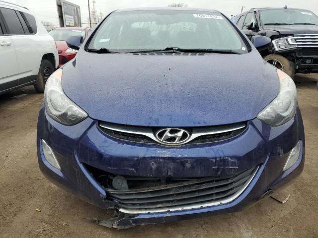 Photo 4 VIN: 5NPDH4AE9CH105428 - HYUNDAI ELANTRA 