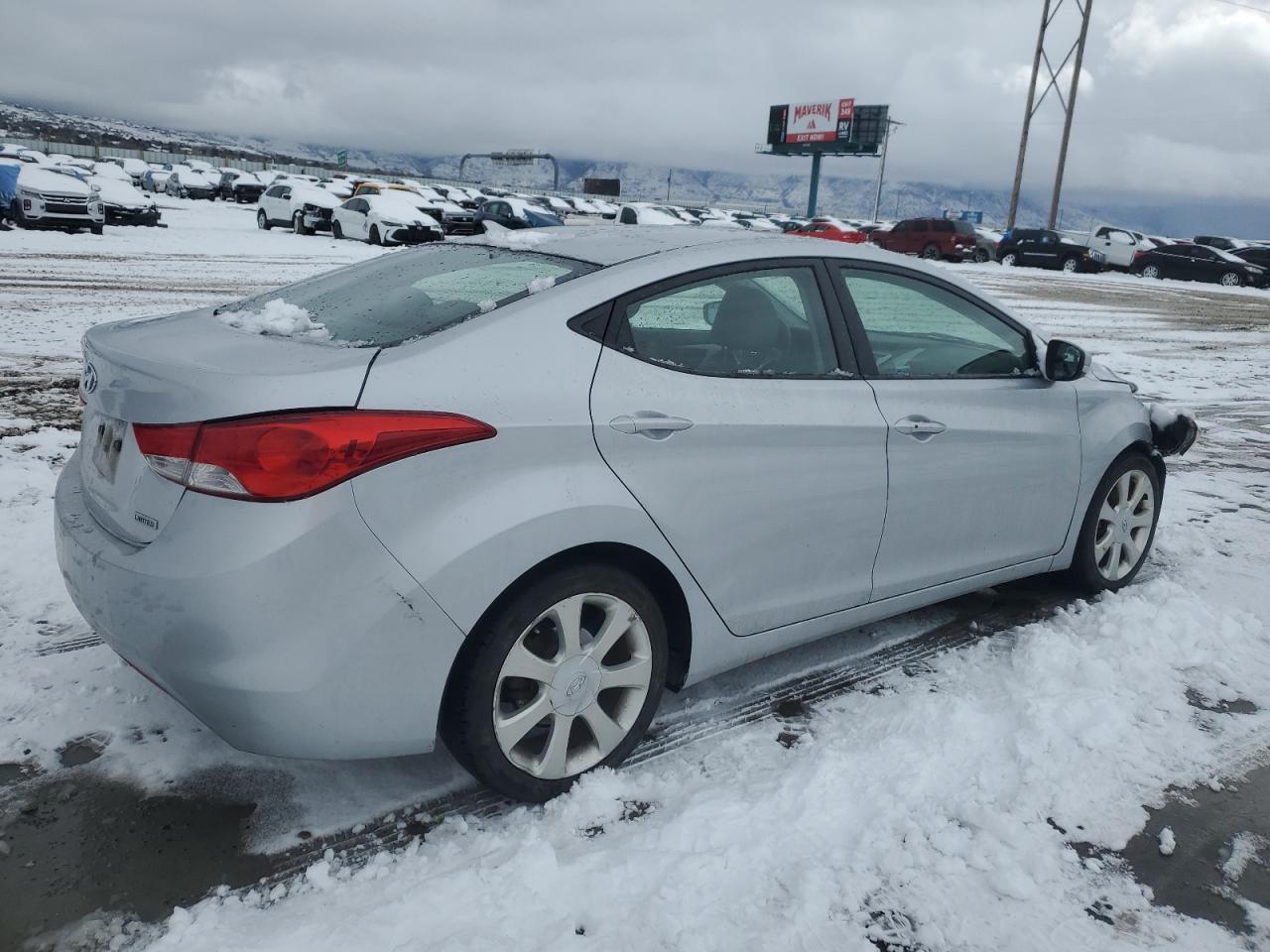 Photo 2 VIN: 5NPDH4AE9CH107325 - HYUNDAI ELANTRA 