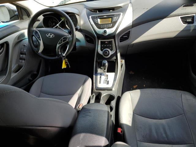 Photo 7 VIN: 5NPDH4AE9CH111231 - HYUNDAI ELANTRA 