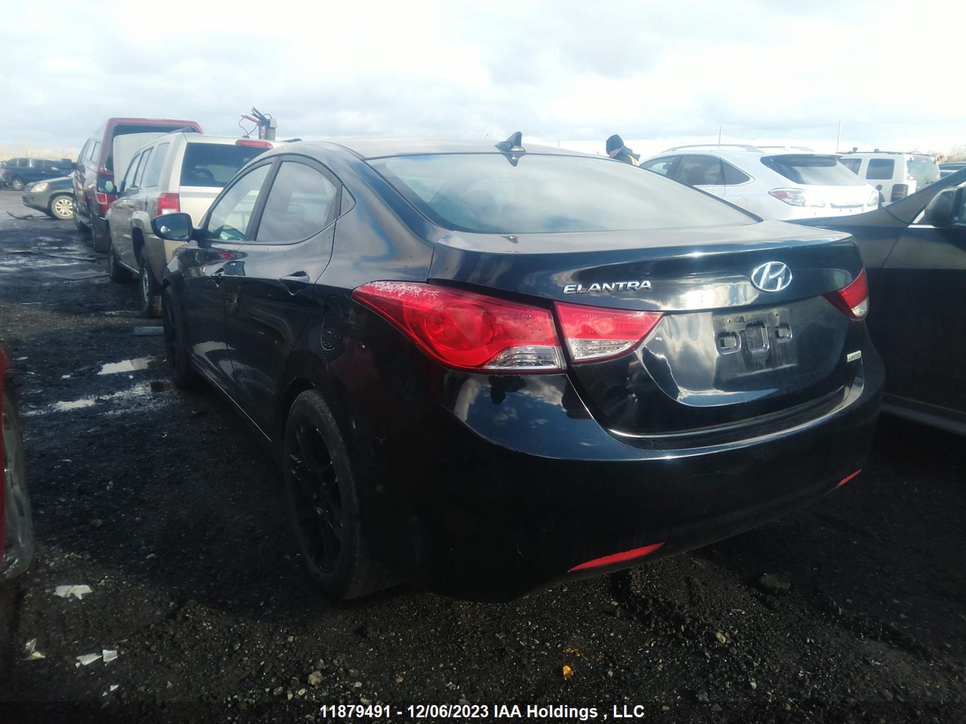 Photo 2 VIN: 5NPDH4AE9CH132354 - HYUNDAI ELANTRA 