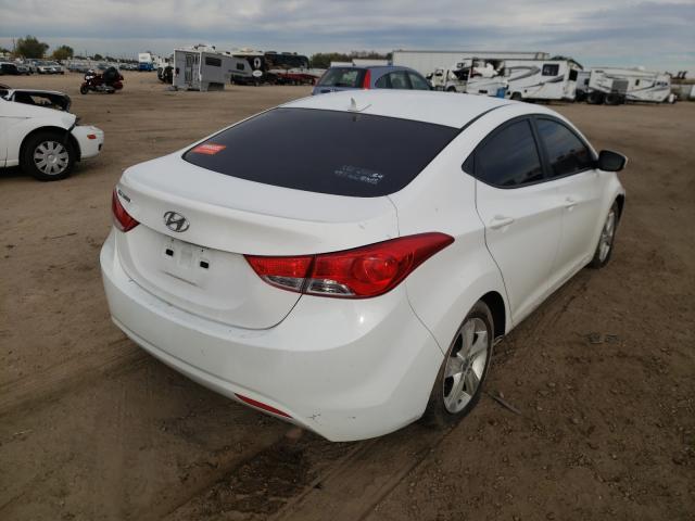 Photo 3 VIN: 5NPDH4AE9CH137909 - HYUNDAI ELANTRA GL 