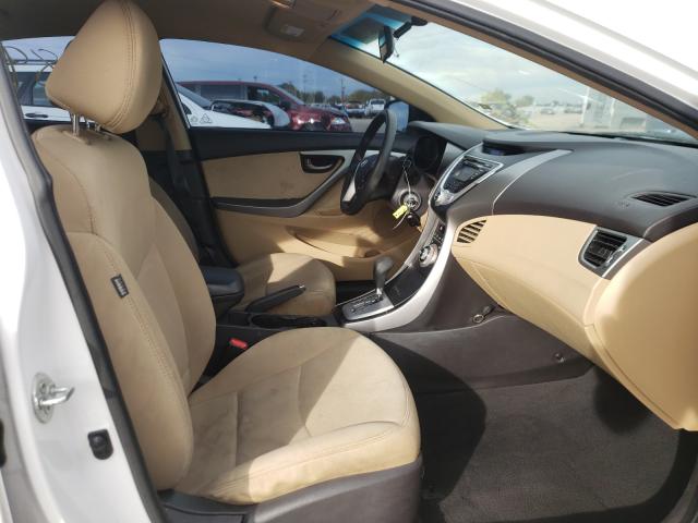 Photo 4 VIN: 5NPDH4AE9CH137909 - HYUNDAI ELANTRA GL 