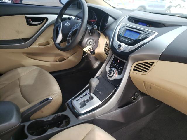 Photo 8 VIN: 5NPDH4AE9CH137909 - HYUNDAI ELANTRA GL 