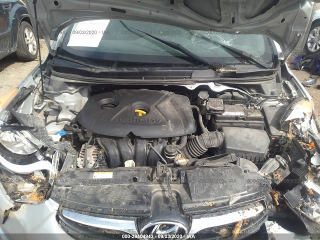 Photo 9 VIN: 5NPDH4AE9CH139997 - HYUNDAI ELANTRA 