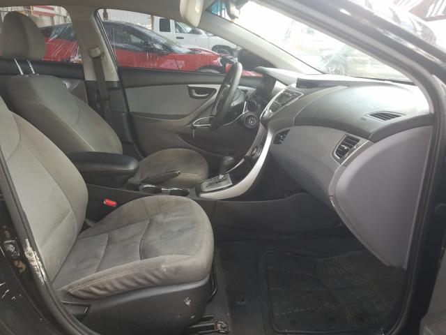 Photo 4 VIN: 5NPDH4AE9CH140017 - HYUNDAI ELANTRA GL 