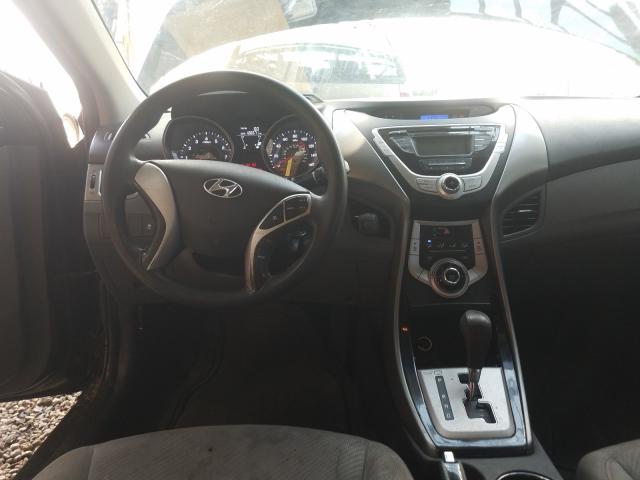 Photo 8 VIN: 5NPDH4AE9CH140017 - HYUNDAI ELANTRA GL 