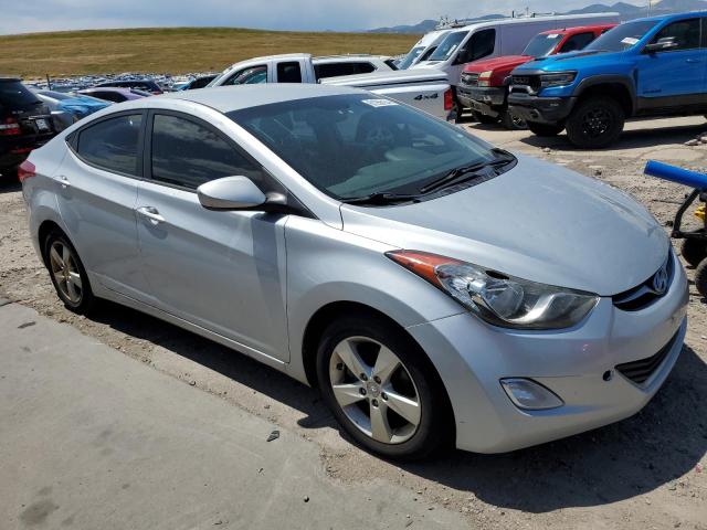 Photo 3 VIN: 5NPDH4AE9CH140079 - HYUNDAI ELANTRA 