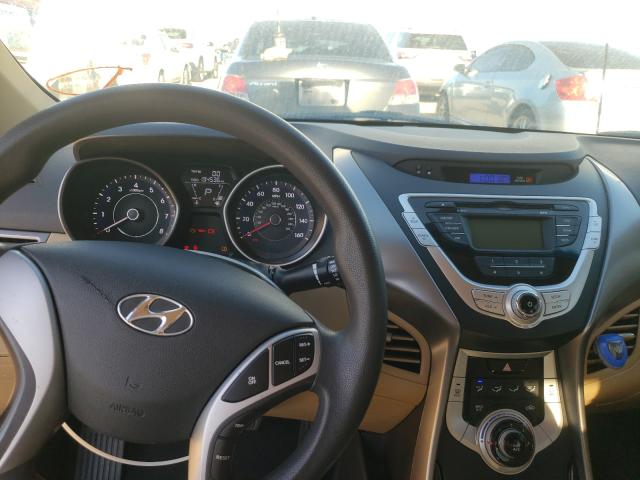 Photo 8 VIN: 5NPDH4AE9CH141362 - HYUNDAI ELANTRA GL 